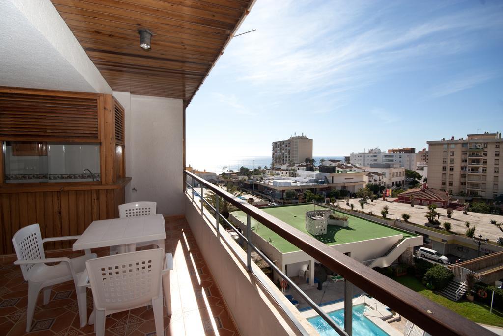Apartamentos La Nogalera Torremolinos Room photo